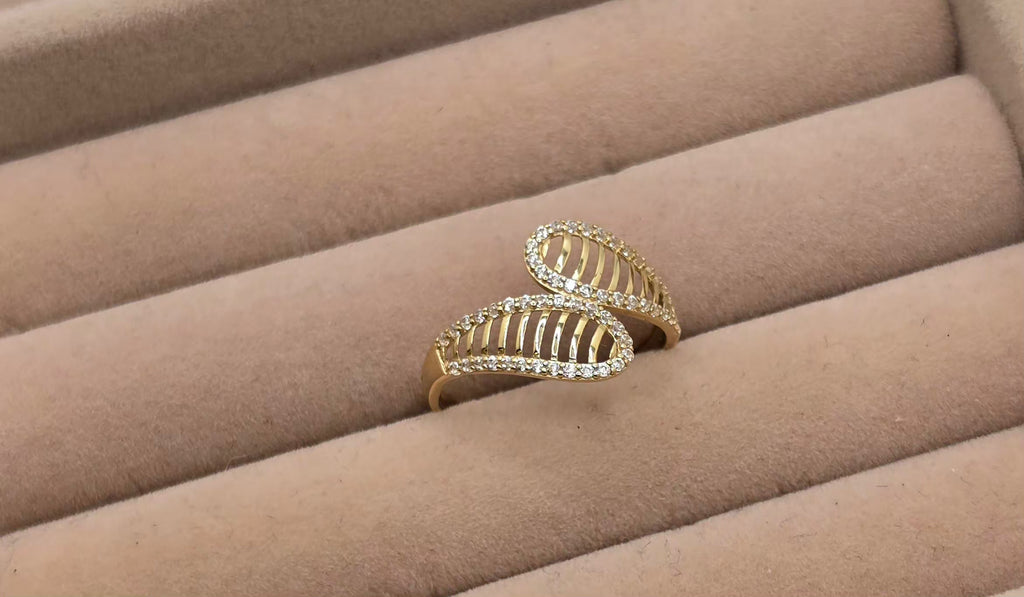 Women's ring